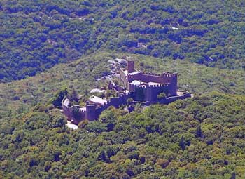 Castell de Requesens Castell de Requesens